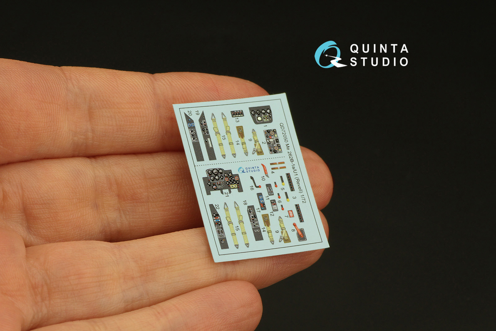 QD72050 3D Декаль интерьера кабины Me-262B-1a/U1 (Revell)