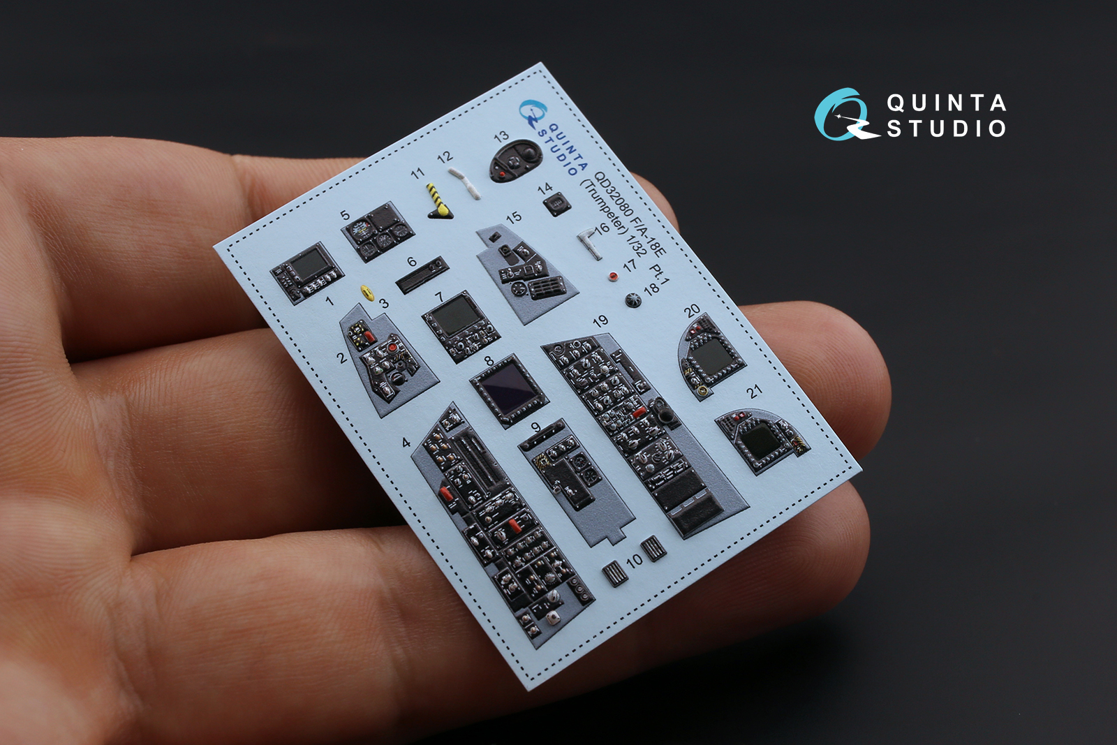 QD32080 3D Декаль интерьера кабины F/A-18E (для модели Trumpeter)