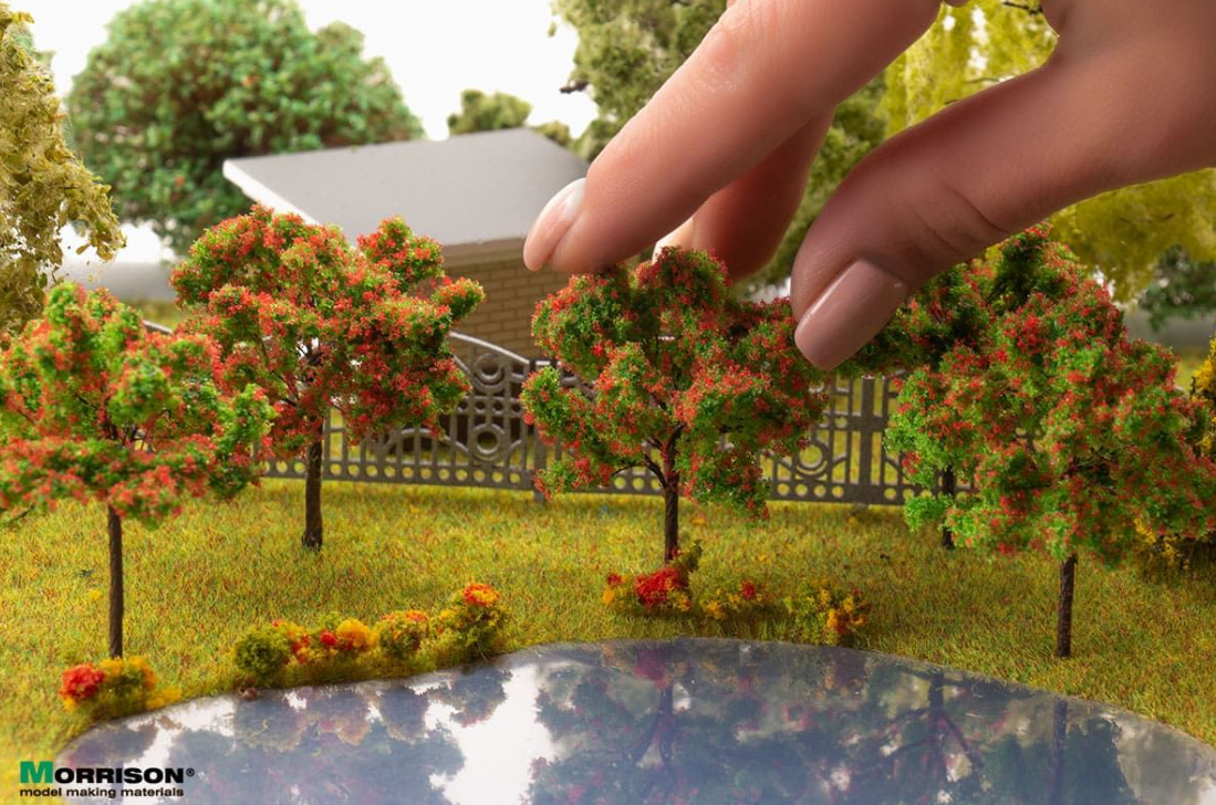 011dcv002 Красное цветущее дерево для макета. Высота 5 см.