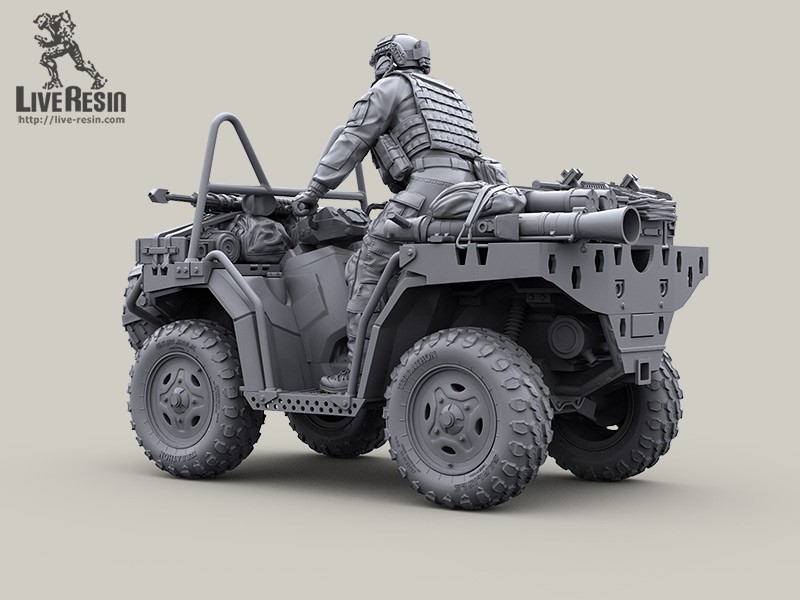LRM35020 Боец Сил Специального Назначения США или МАРСОК США управляющий квадроциклом, современный, стоящий