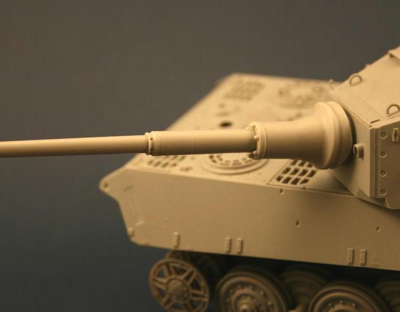 RE35-088 Ствол с брезентовым чехлом KwK43/L71 Barrel with Canvas Cover for Tiger II Serien Turm / Jagdpanther RE35-088 Ствол с брезентовым чехлом KwK43/L71 Barrel with Canvas Cover for Tiger II Serien Turm / Jagdpanther