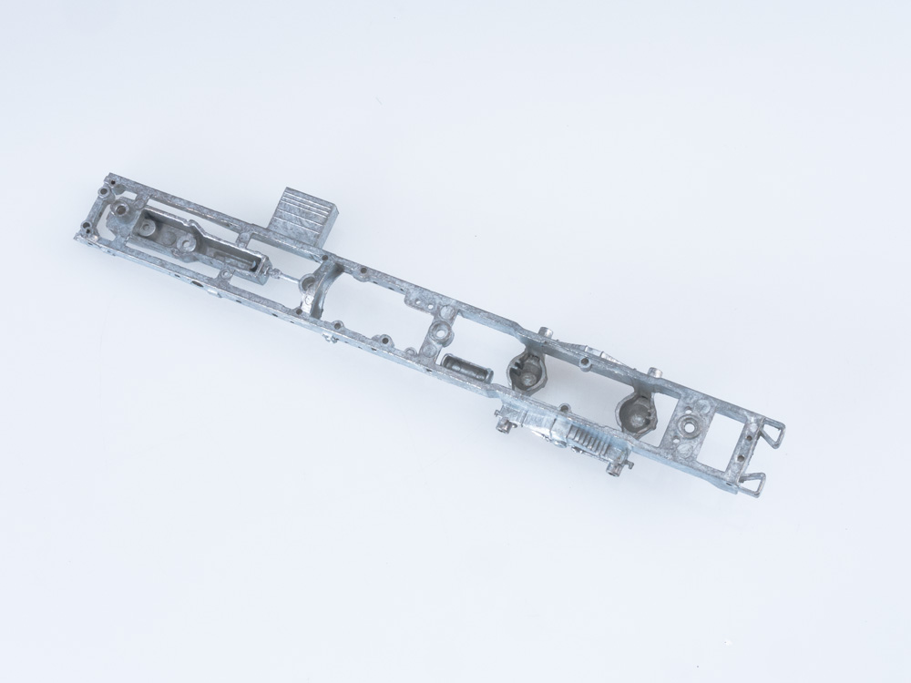 1348AVD Сборная модель КРАЗ-260 бортовой (ранний) AVD Models