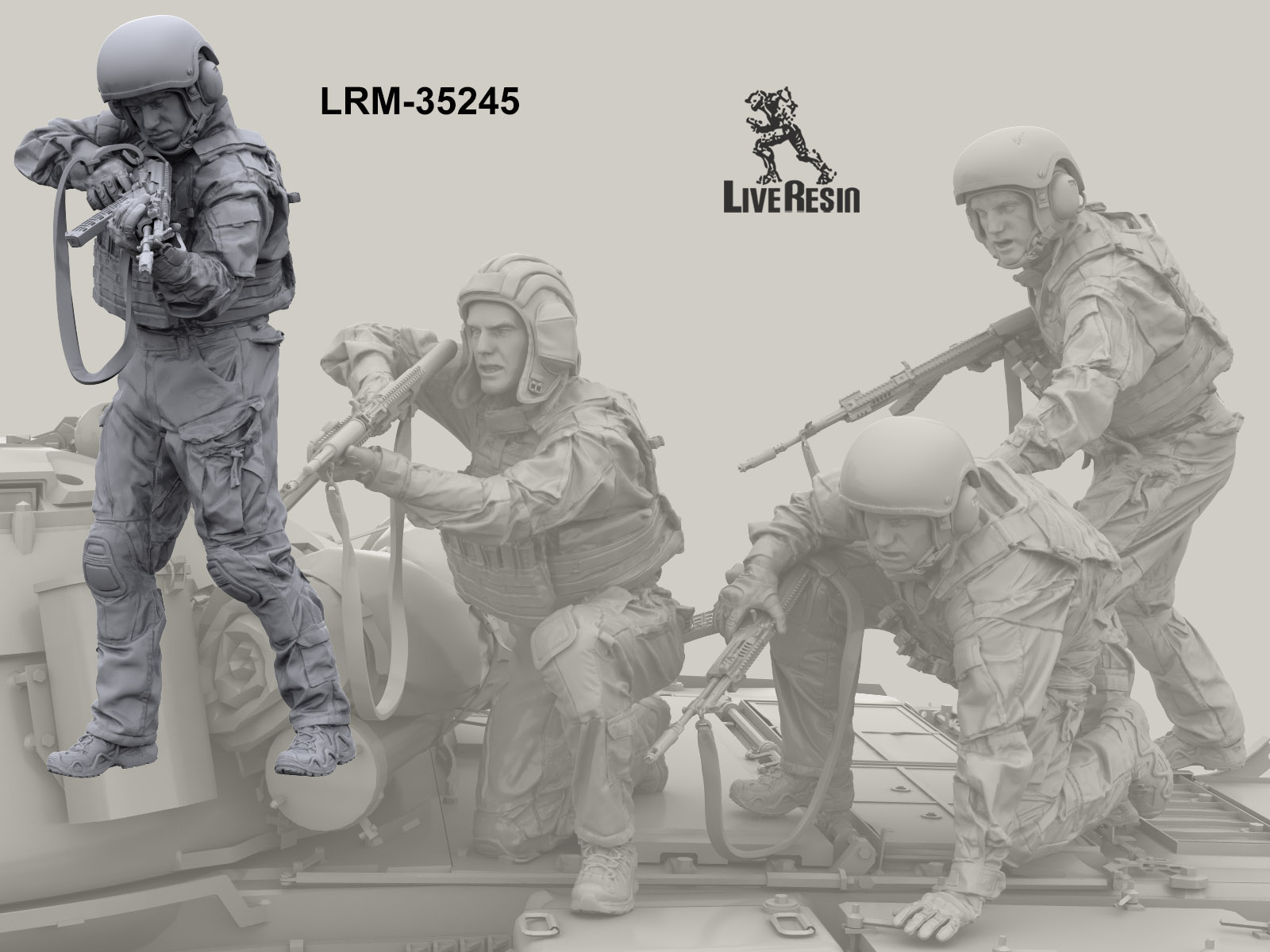 LRM35245 Современный Российский танкист - ведет огонь из за башни танка (Не для свободной продажи) 