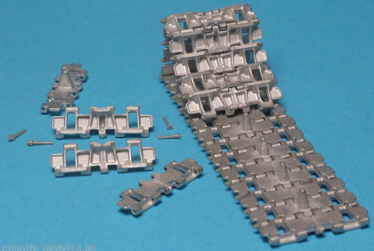 MTL-35028 Tracks for JS-2 / JS-3 / ISU-122 / KV-85 / KV-1s MTL-35028 Tracks for JS-2 / JS-3 / ISU-122 / KV-85 / KV-1s