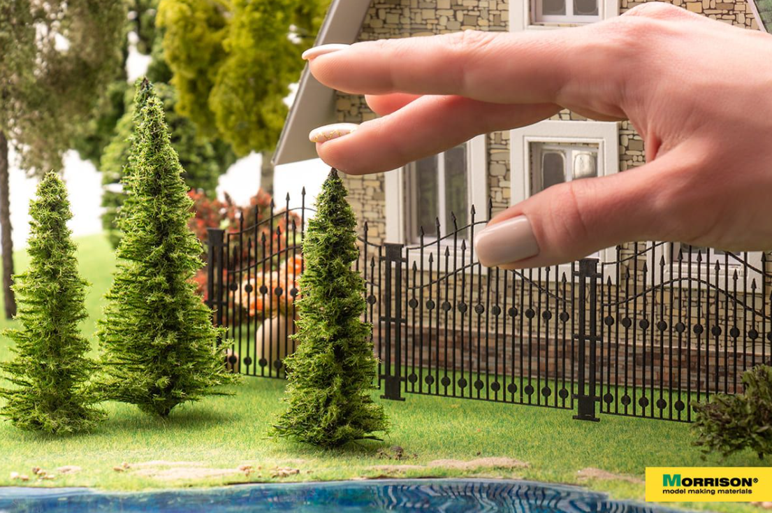 011ee024 Набор 10 шт. Мохнатые ели для макета 7-10см.