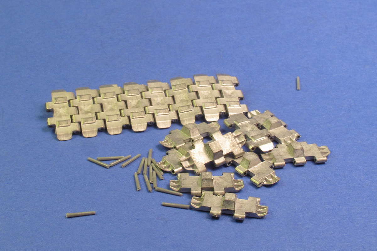 MTL-35037 Tracks for B-4 Soviet howitzer