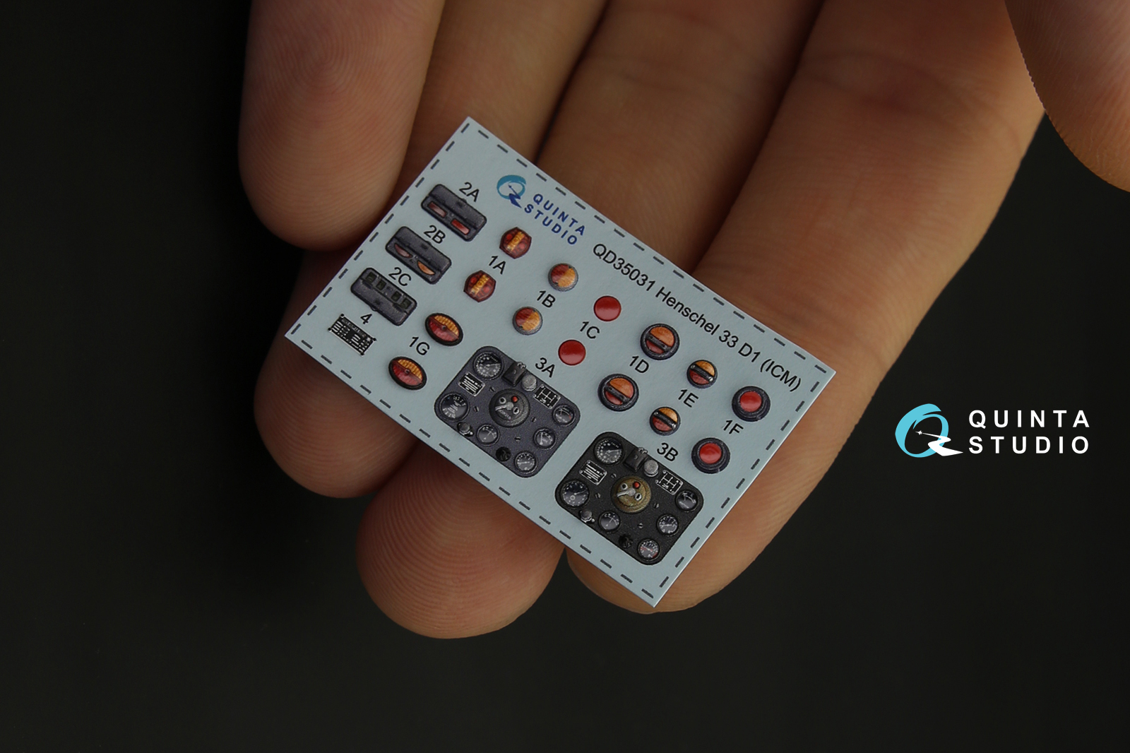 QD35031 3D Декаль интерьера кабины Henschel 33 D1 (для модели ICM)