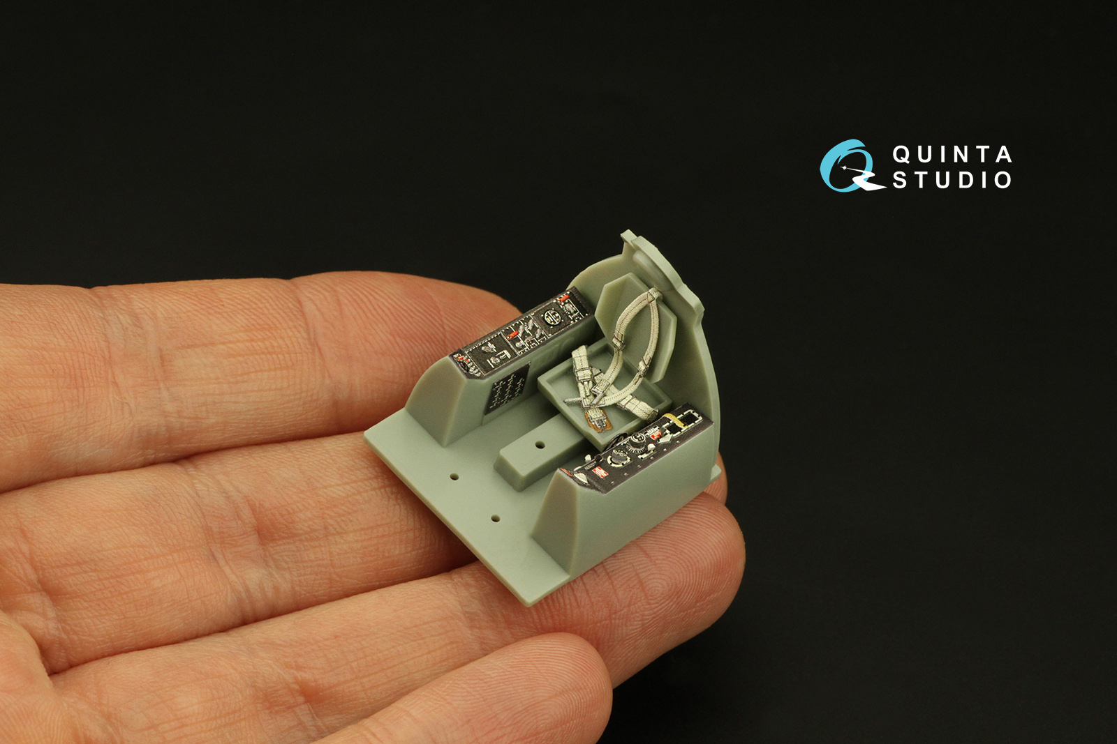 QD48392 3D Декаль интерьера кабины F8F-1 Bearcat (Academy)