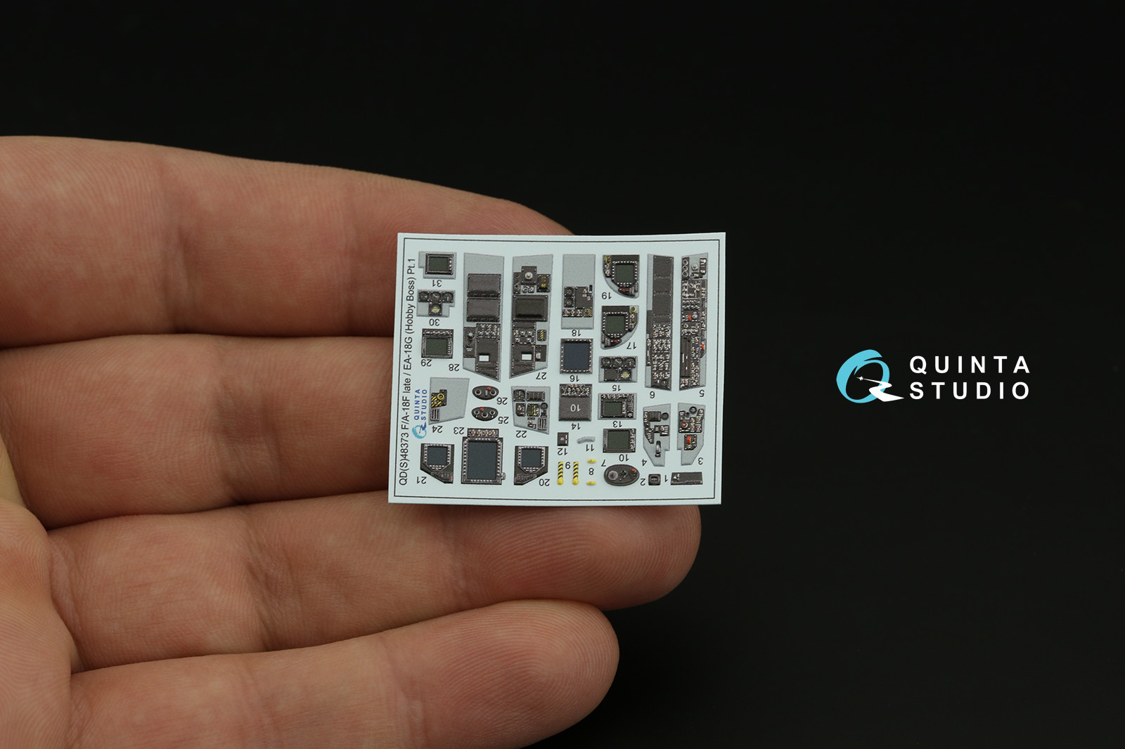 QD48373 3D Декаль интерьера кабины F/A-18F late / EA-18G (Hobby Boss)