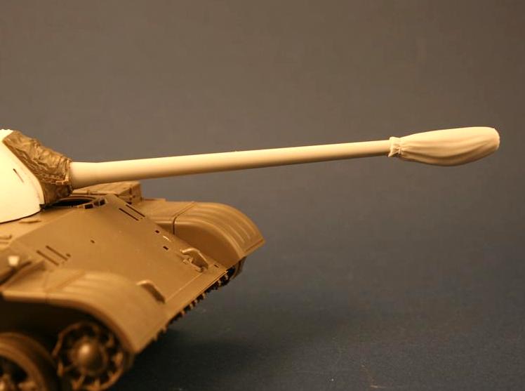 RE35-102 Ствол с брезентовым чехлом Barrel with Canvas Cover for T-54/T-55 Tanks RE35-102 Ствол с брезентовым чехлом Barrel with Canvas Cover for T-54/T-55 Tanks