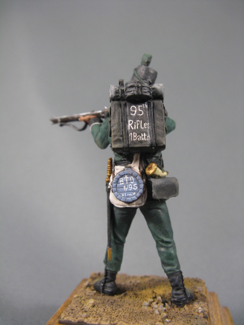 CHM-54089. Британский стрелок 95-го легкого пехотного полка, 1807-15 гг. (В комплекте 2 варианта голов) 54 мм. Материал – смола Chronos Miniatures