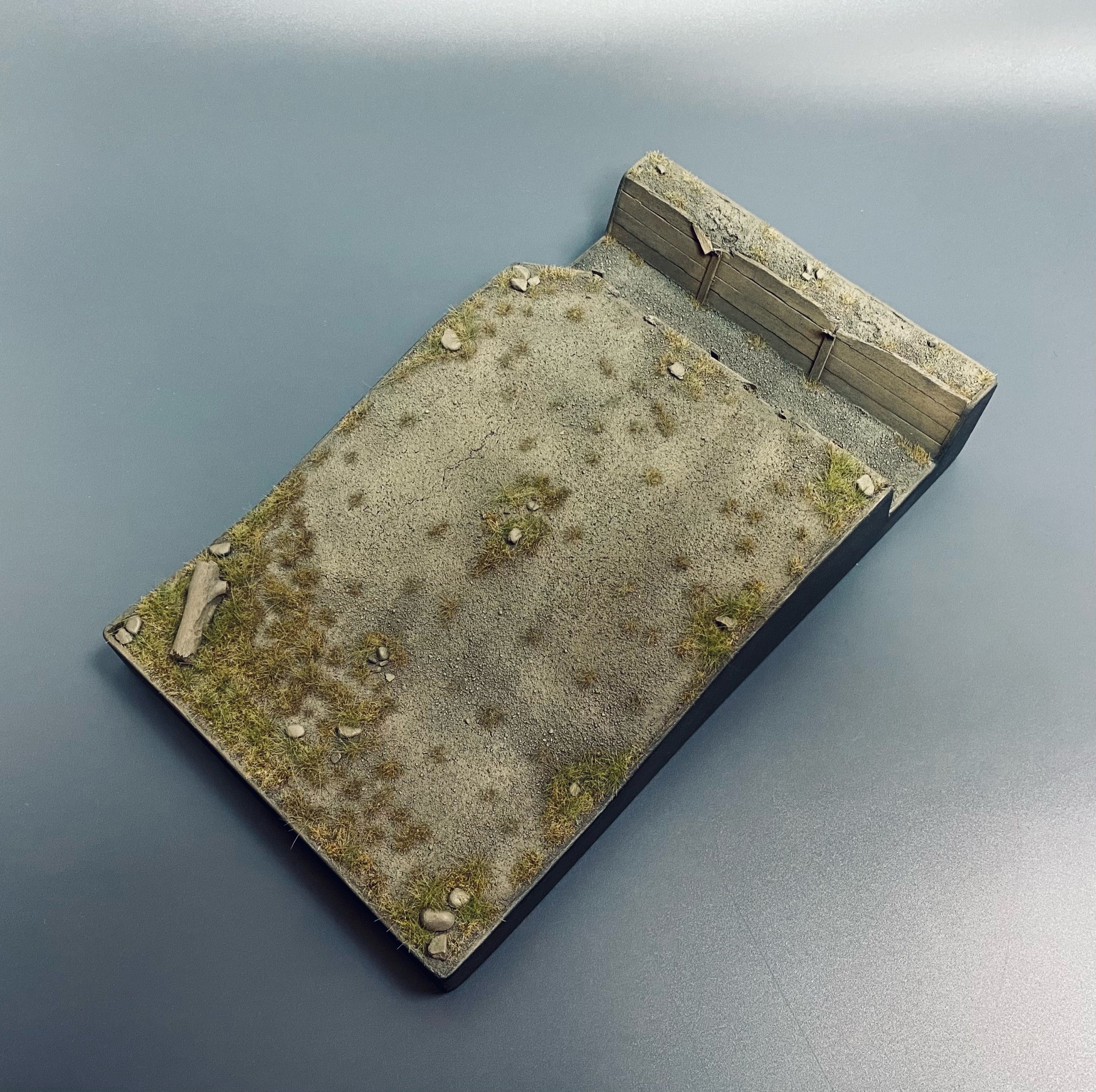 AM35729 На линии столкновения.Размер 26*15см.