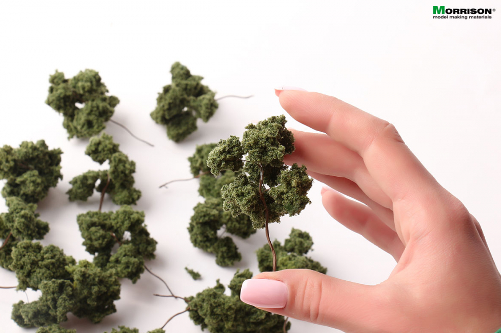 011dam003 Универсальное дерево для архитектурного макета. Высота 5-7 см.