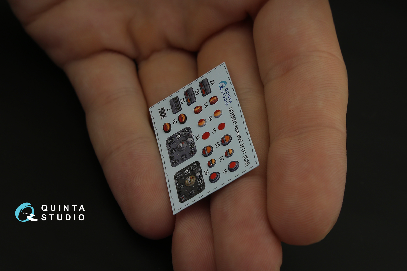 QD35031 3D Декаль интерьера кабины Henschel 33 D1 (для модели ICM)