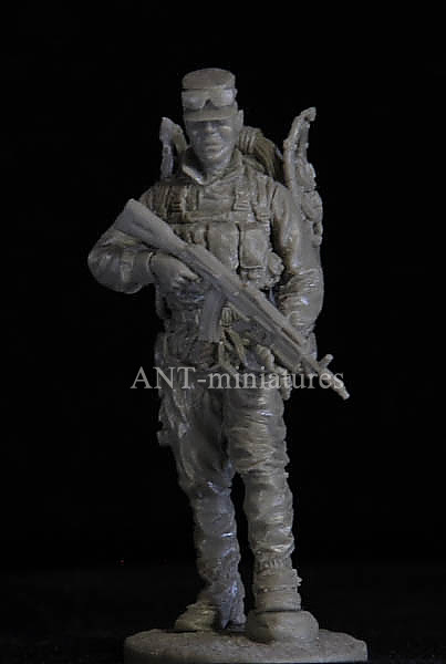 № 35-45 Фигурка Officer of Speznaz of FSB.Russia (military mountaineer) Ant Miniatures № 35-45 Фигурка Officer of Speznaz of FSB.Russia (military mountaineer) Ant Miniatures