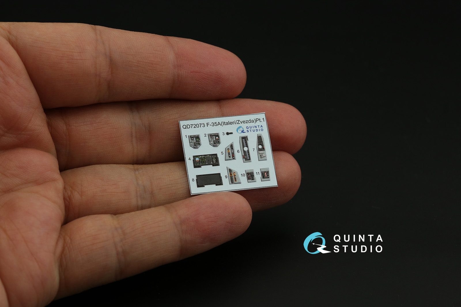 QD72073 3D Декаль интерьера кабины F-35A (Italeri/Звезда)