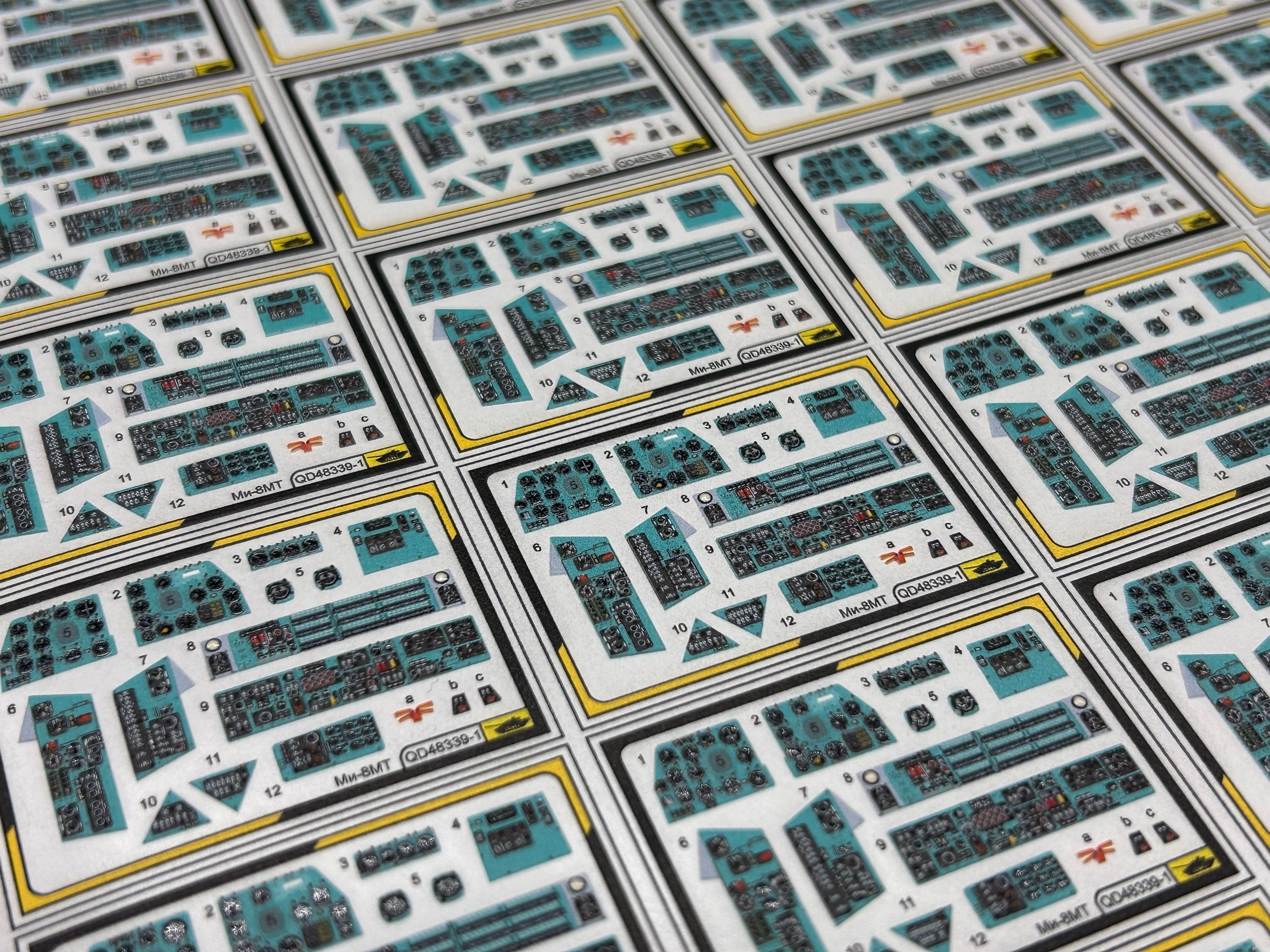 QD48339-1 3D Декаль Ми-8МТ