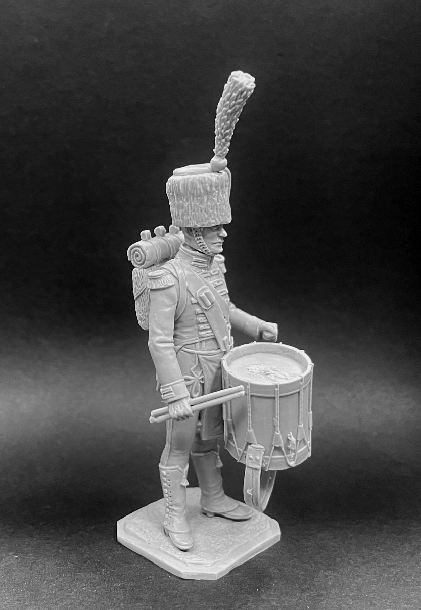 CHM-54329(M). Барабанщик гвардейского егерско-карабинерного батальона, Вестфалия 1810-13 гг. 54 мм. Материал - белый металл. Chronos Miniatures