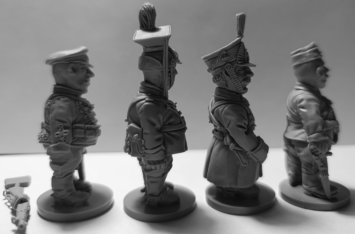 CHM-50.18. Шаржевая миниатюра. Гражданская война в России: Красные гусары, 1917-22 гг. В комплекте 4 фигуры. 50 мм. Материал - смола. Chronos Miniatures