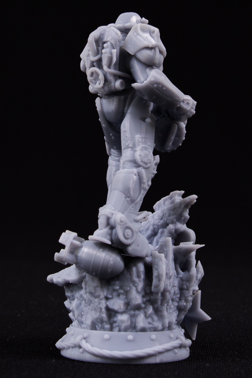 AM35842 Фигура в силовой броне Т-60. Вселенная Fallout Arma Models