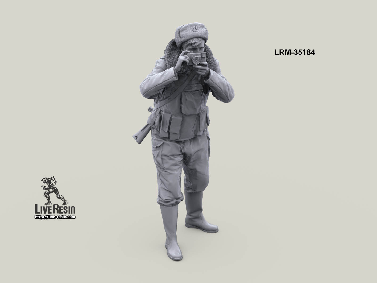 LRM35184 Военнослужащие ВВ, фотограф с фотоаппаратом Эликон Live Resin