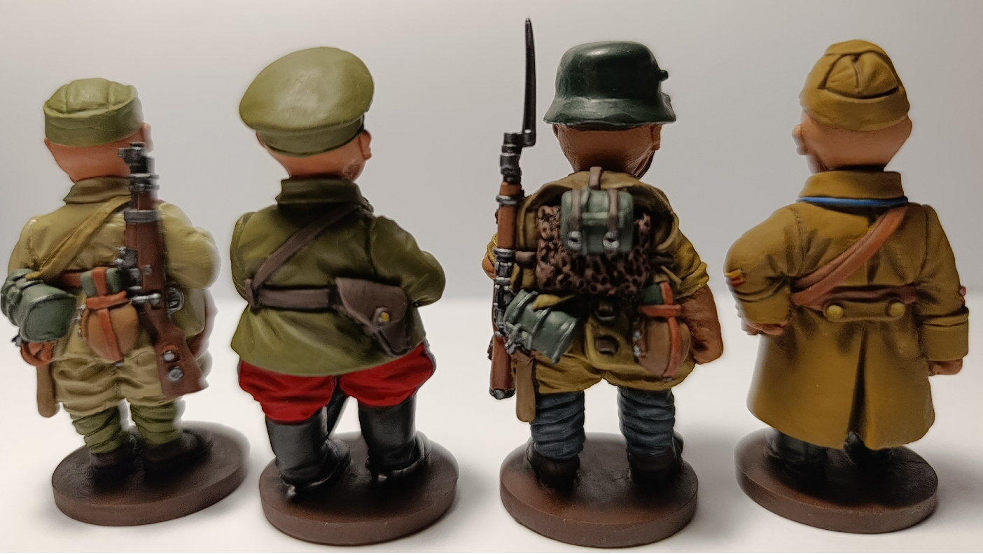 CHM-50.19. Шаржевая миниатюра. WW2: Территориальные корпуса РККА, 1941 г. В комплекте 4 фигуры. 50 мм. Материал - смола. Chronos Miniatures