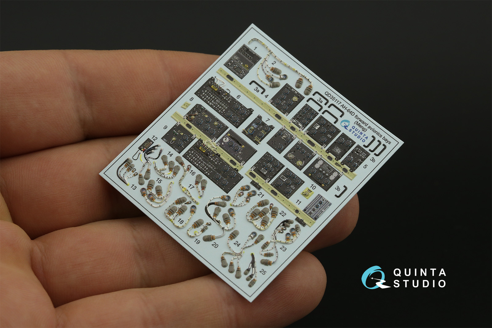 QD35117 3D Декаль интерьера кабины AH-64D Расширенные передние отсеки авионики(Meng)