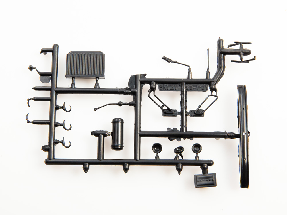 7076AVD Сборная модель ЗИЛ-130В1 с п/п АППА-4 AVD Models