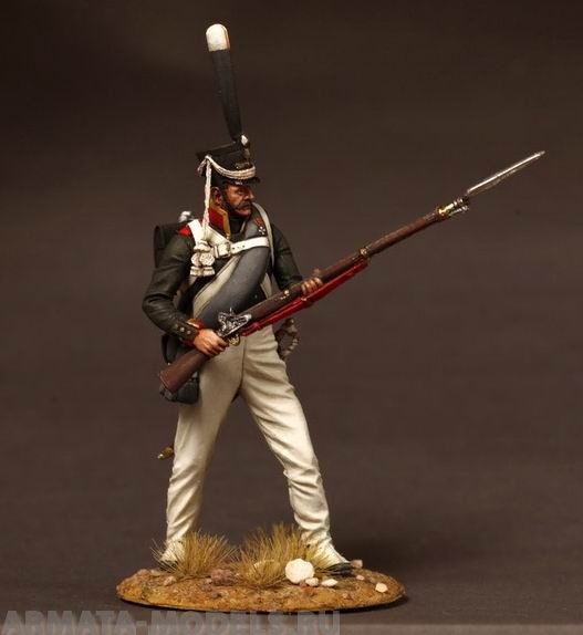 CHM-54014(M). Унтер-офицер гренадерских полков, Россия 1812-14 гг. 54 мм. Материал - белый металл. Chronos Miniatures