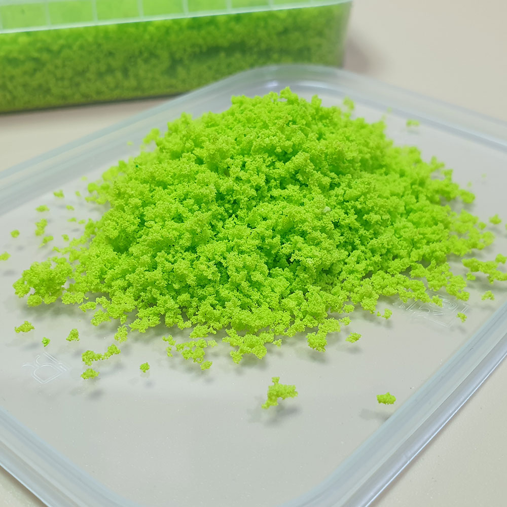 5713 присыпка листва/трава, мелкая, 200 мл, блестящий желто-зеленый 5713 присыпка листва/трава, мелкая, 200 мл, блестящий желто-зеленый