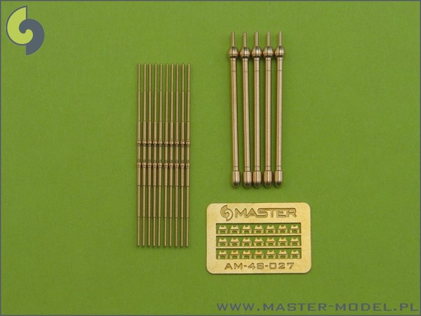 AM-48-027 Немецкий локатор FuG 220 Lichtenstein SN-2 для Me 110, Ju-88 и других ночных истребителей AM-48-027 Немецкий локатор FuG 220 Lichtenstein SN-2 для Me 110, Ju-88 и других ночных истребителей