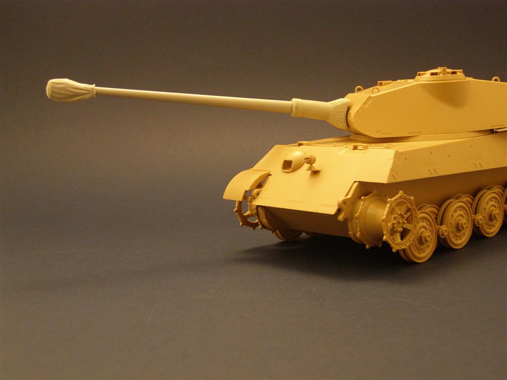 RE35-051 Ствол с брезентовым чехлом KwK43/L71 Barrel with Canvas Cover for King Tiger (Porsche Turret) RE35-051 Ствол с брезентовым чехлом KwK43/L71 Barrel with Canvas Cover for King Tiger (Porsche Turret)