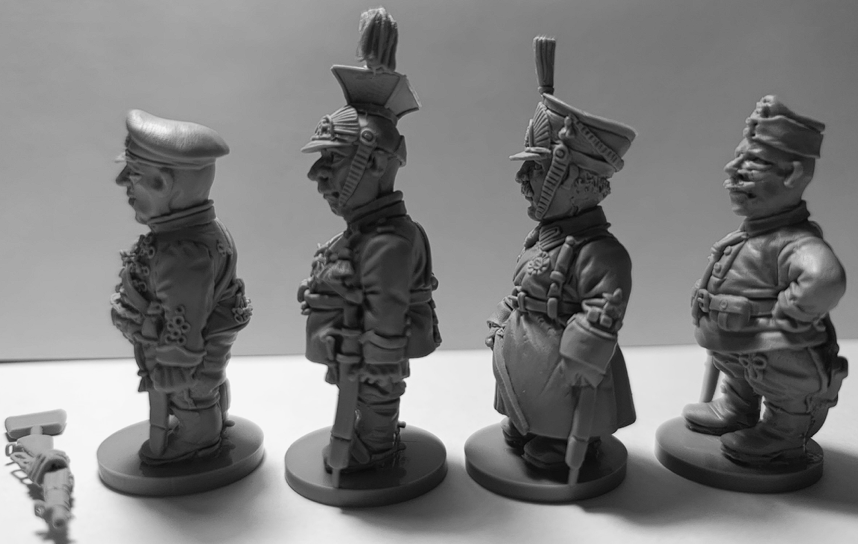 CHM-50.18. Шаржевая миниатюра. Гражданская война в России: Красные гусары, 1917-22 гг. В комплекте 4 фигуры. 50 мм. Материал - смола. Chronos Miniatures
