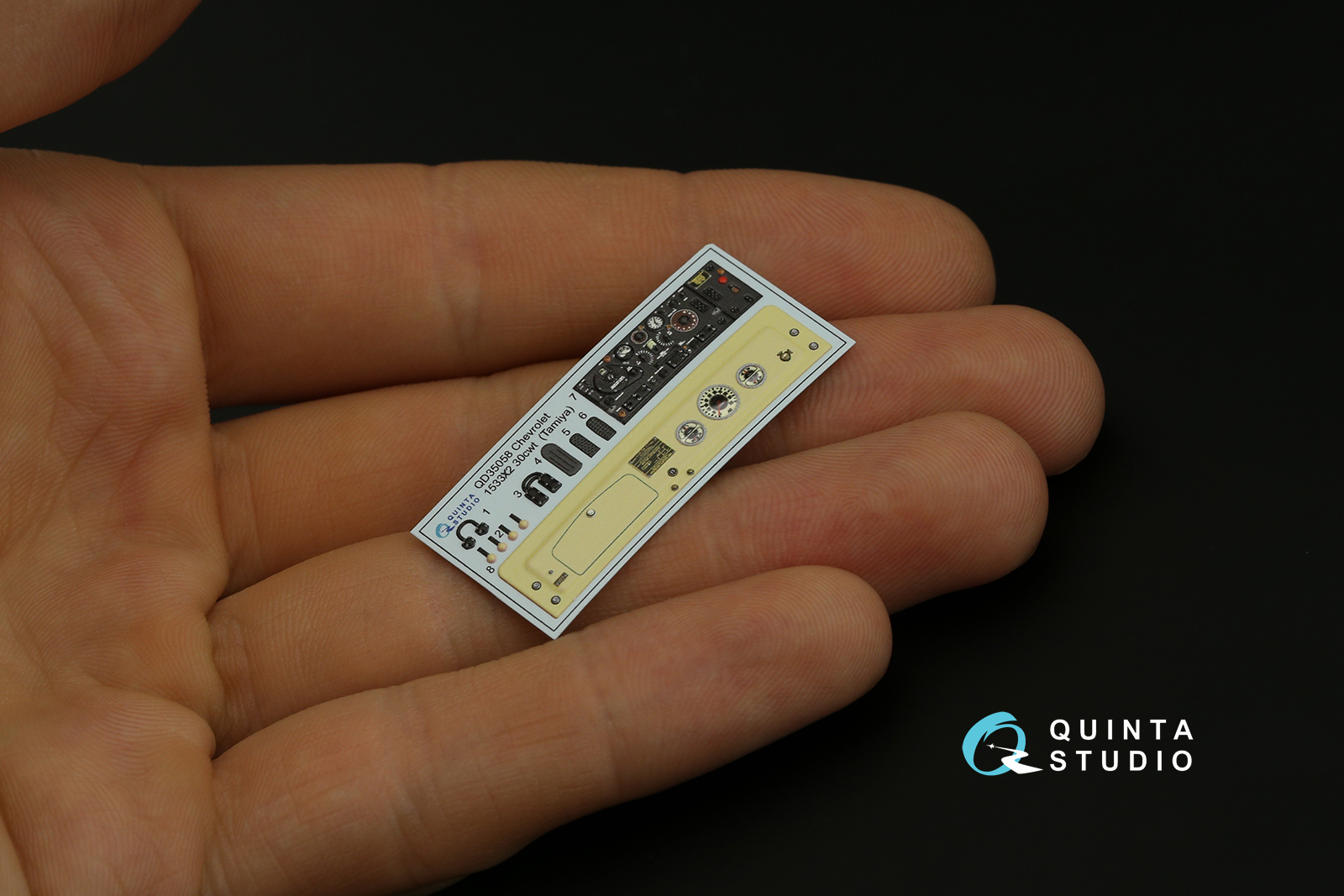 QD35058 3D Декаль интерьера Chevrolet 1533X2 30cwt LRDG (Tamiya)