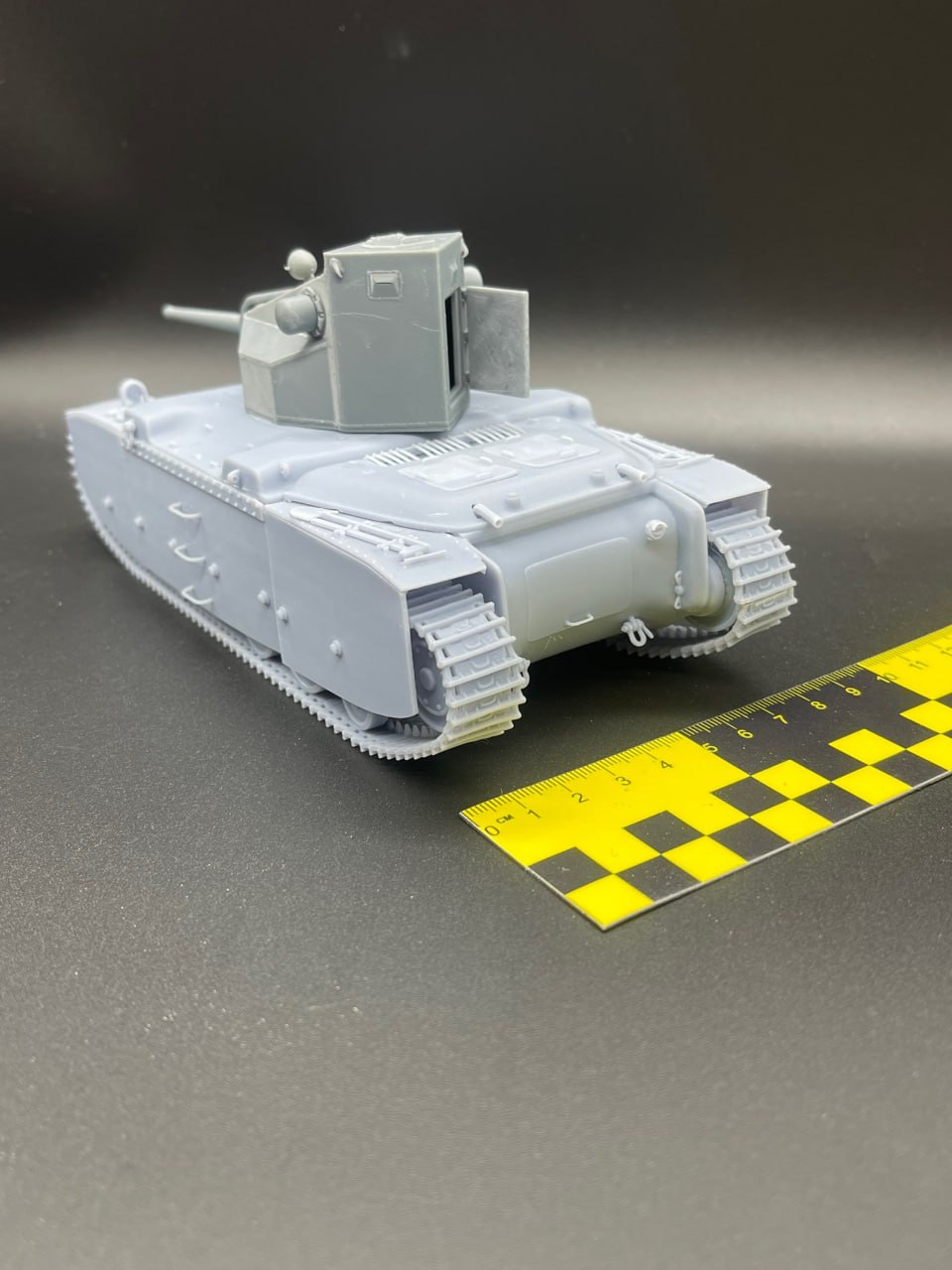 AM35956 Французский средний танк G1R с башней ARL 42 Arma Models