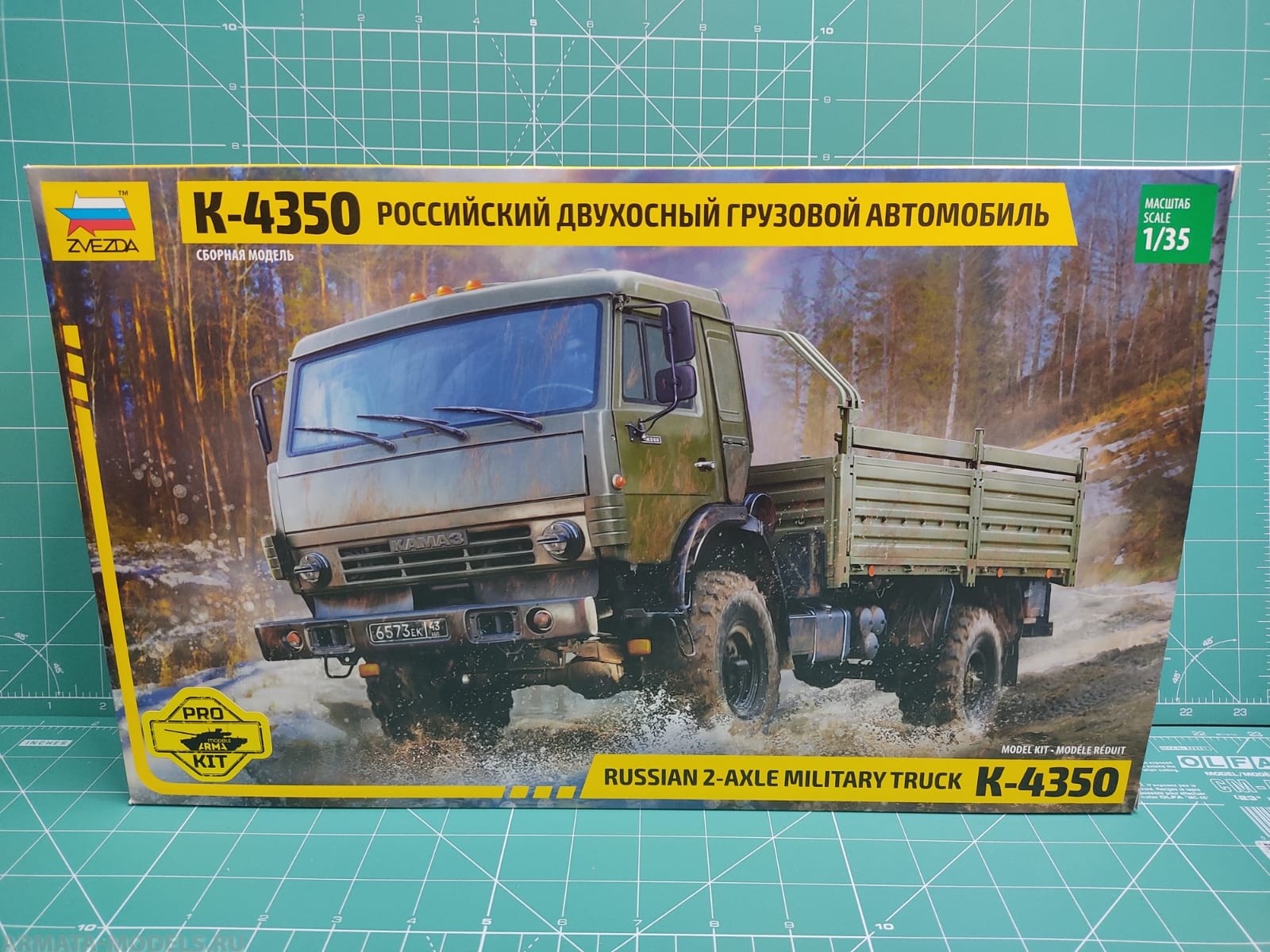 Купить 3692-1PK PRO KIT Гражданская версия модели 3692 Российский армейский  двухосный грузовик К-4350 Мустанг | ArmaModels