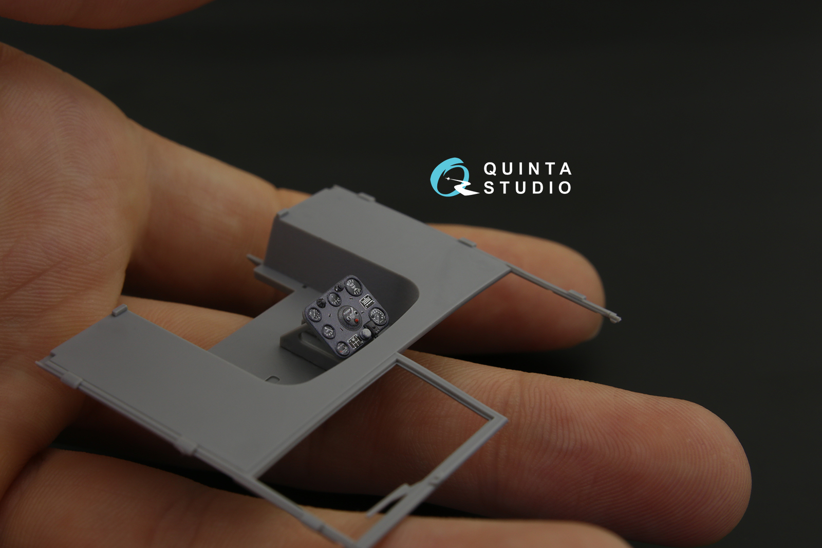 QD35031 3D Декаль интерьера кабины Henschel 33 D1 (для модели ICM)