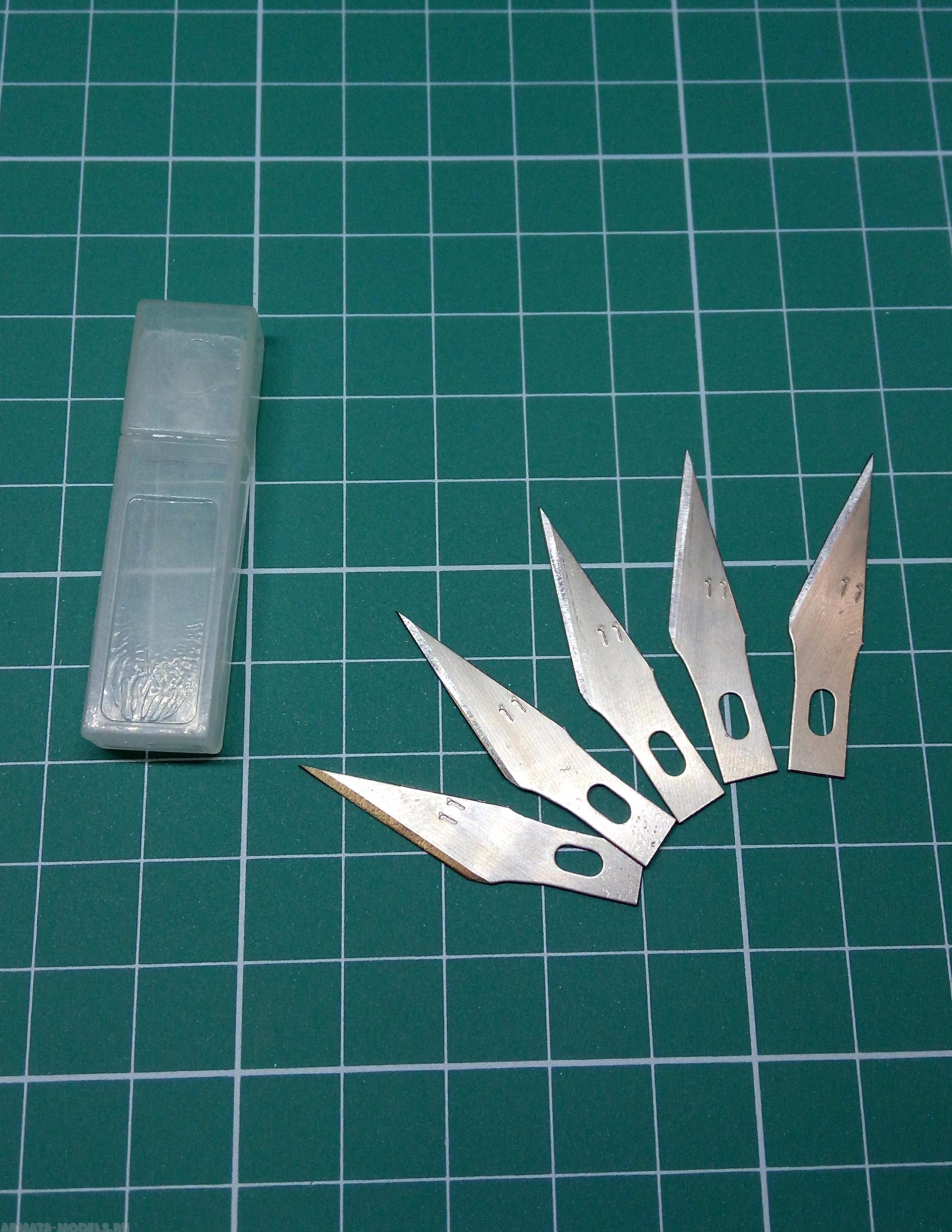 AMT003 Запасные сменные лезвия для цангового ножа, 6 мм, 5 шт AMT003 Запасные сменные лезвия для цангового ножа, 6 мм, 5 шт