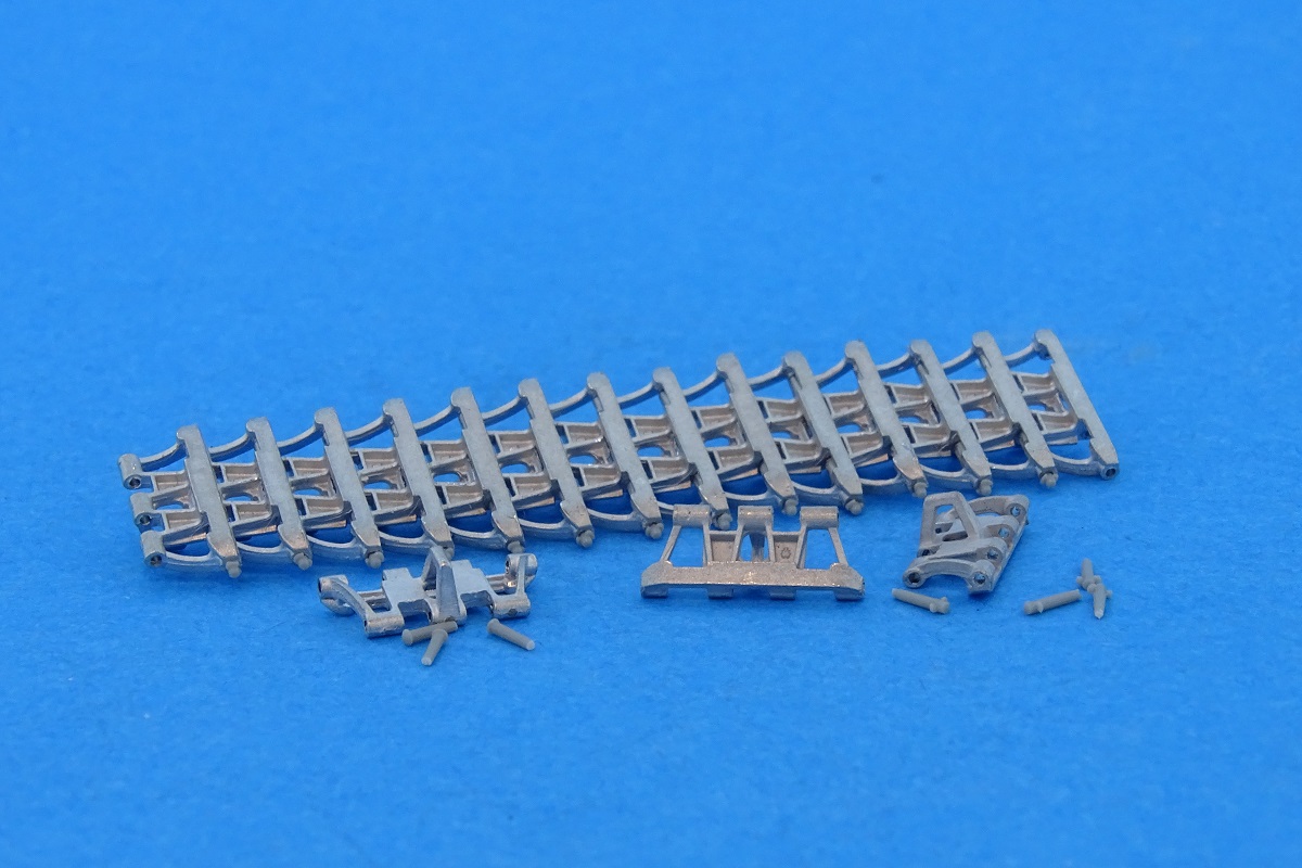 MTL-35015 Tracks for  Pz.Kpfw.III 380 mm  long-horne
