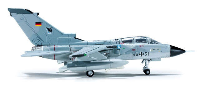 554459 Готовая коллекционная модель  Panavia Tornado ECR JaboG32 Reg46*51 1/200 554459 Готовая коллекционная модель  Panavia Tornado ECR JaboG32 Reg46*51 1/200