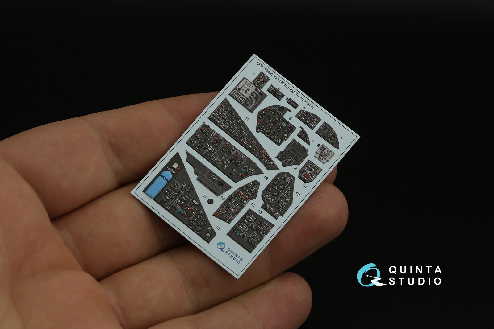 QD48406 3D Декаль интерьера кабины Mi-24 Nato Hind (Trumpeter)