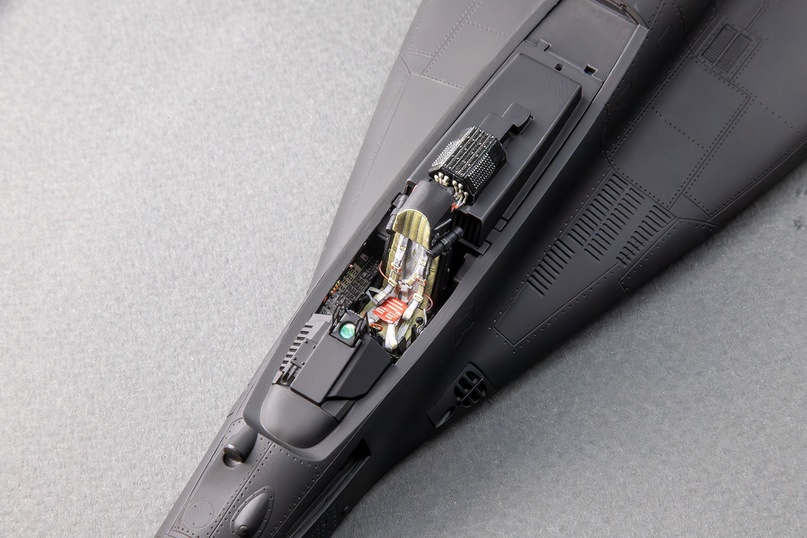 EM48015 Интерьер кабины + кресло для модели М-29К Hobbyboss 81786