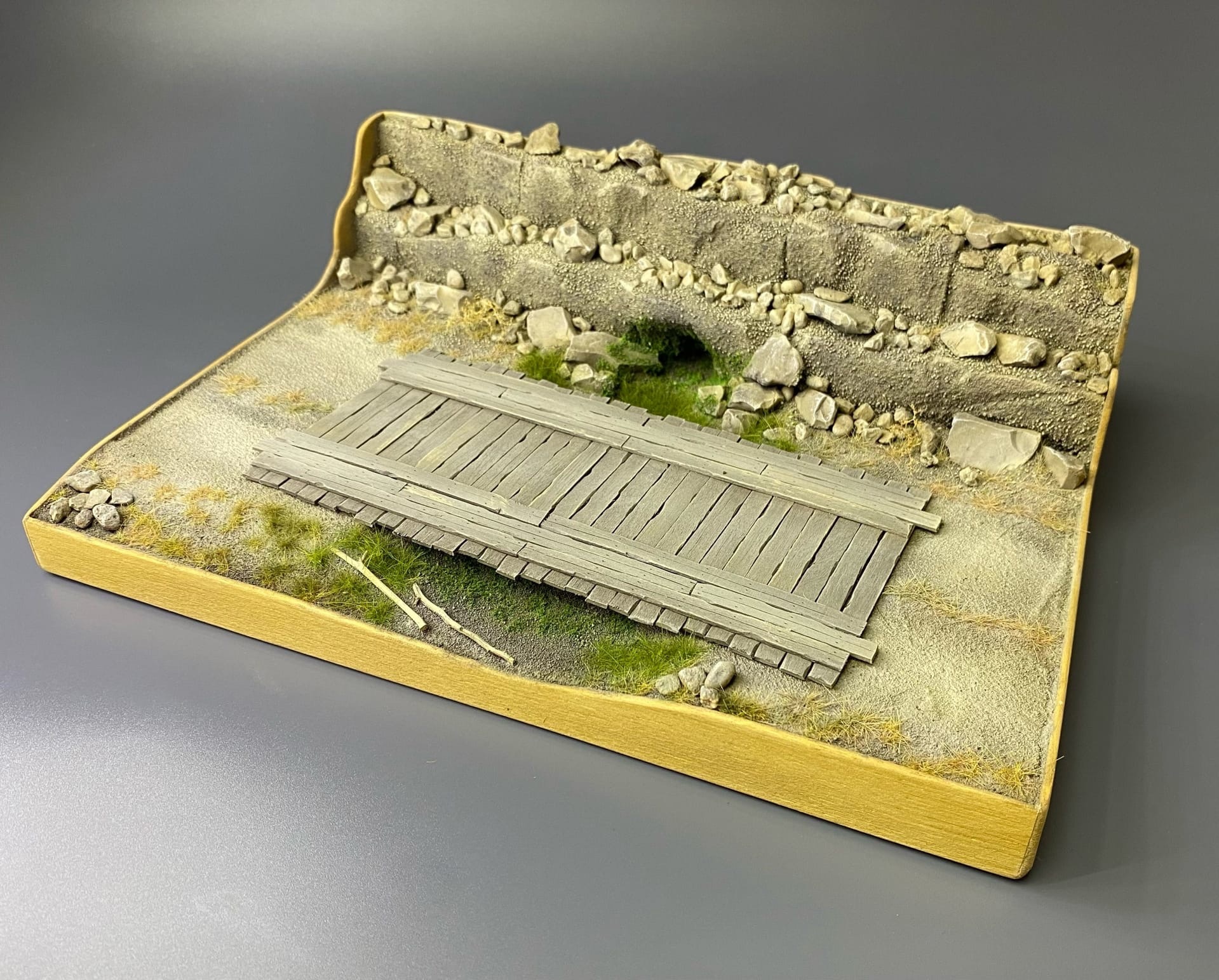 HM01029 Авторская подставка «Оазис» (26*20см, масштаб 1/35)