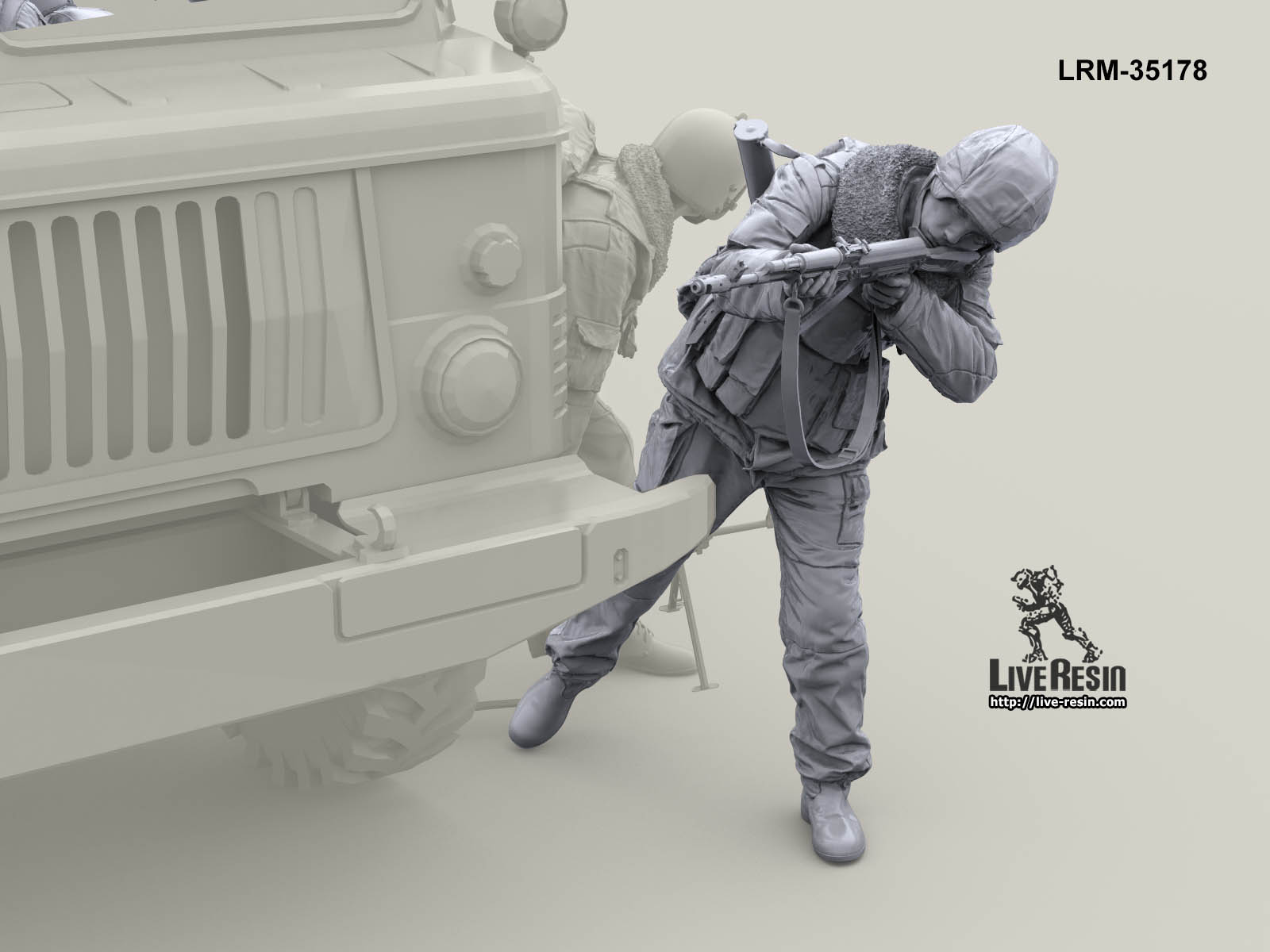 LRM35178 Военнослужащий ВВ, ведет огонь из-за укрытия Live Resin
