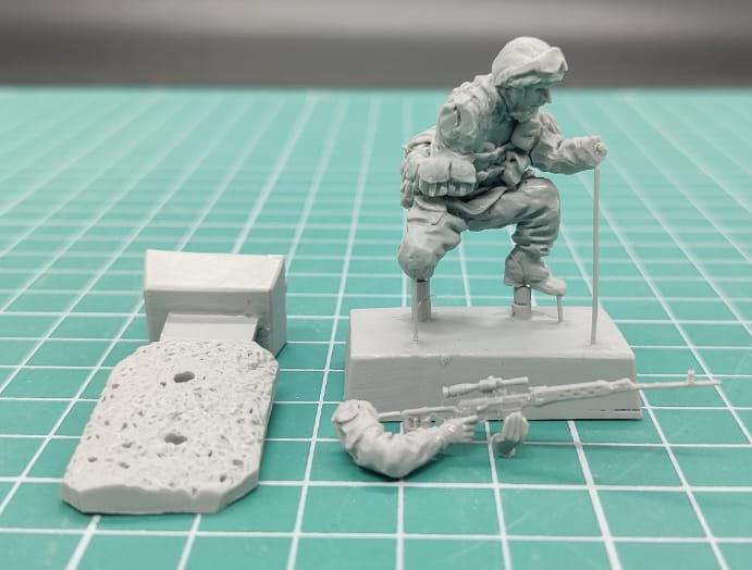 5078ТБ ВИМ, стоящий на колене морпех стреляет из снайперской винтовки,  1/35 Три Богатыря 5078ТБ ВИМ, стоящий на колене морпех стреляет из снайперской винтовки,  1/35 Три Богатыря