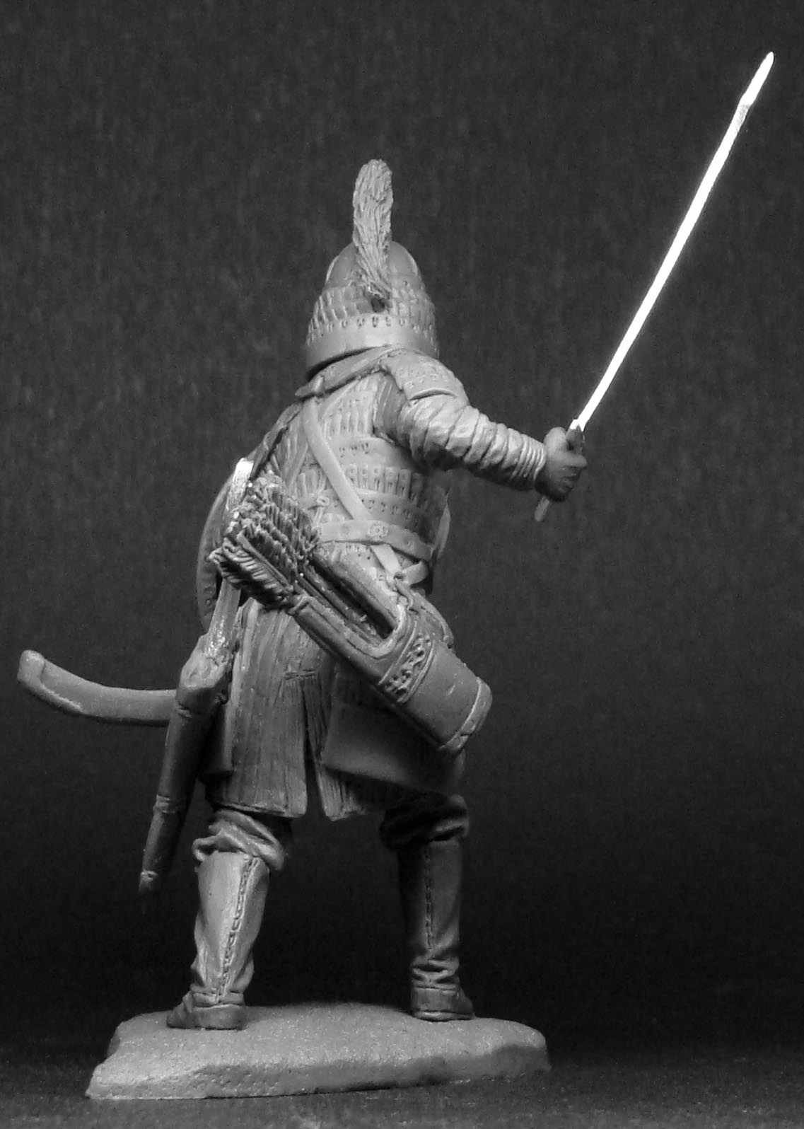 CHM-54045. Татаро-монгольский воин с мечтом, 14 век. 54 мм. Материал - смола. Chronos Miniatures