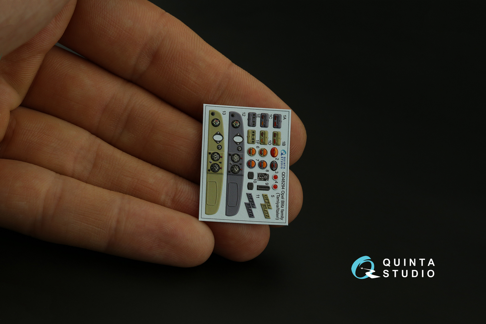 QD48294 3D Декаль интерьера кабины семейство Opel Blitz  (Tamiya/Italeri)