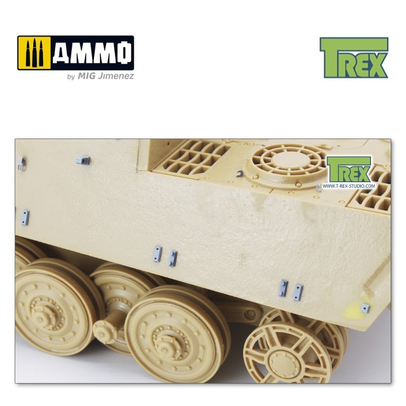 TR35029 Скобы Brackets of Side Skirt & Spare Track for King Tiger/Jagdtiger