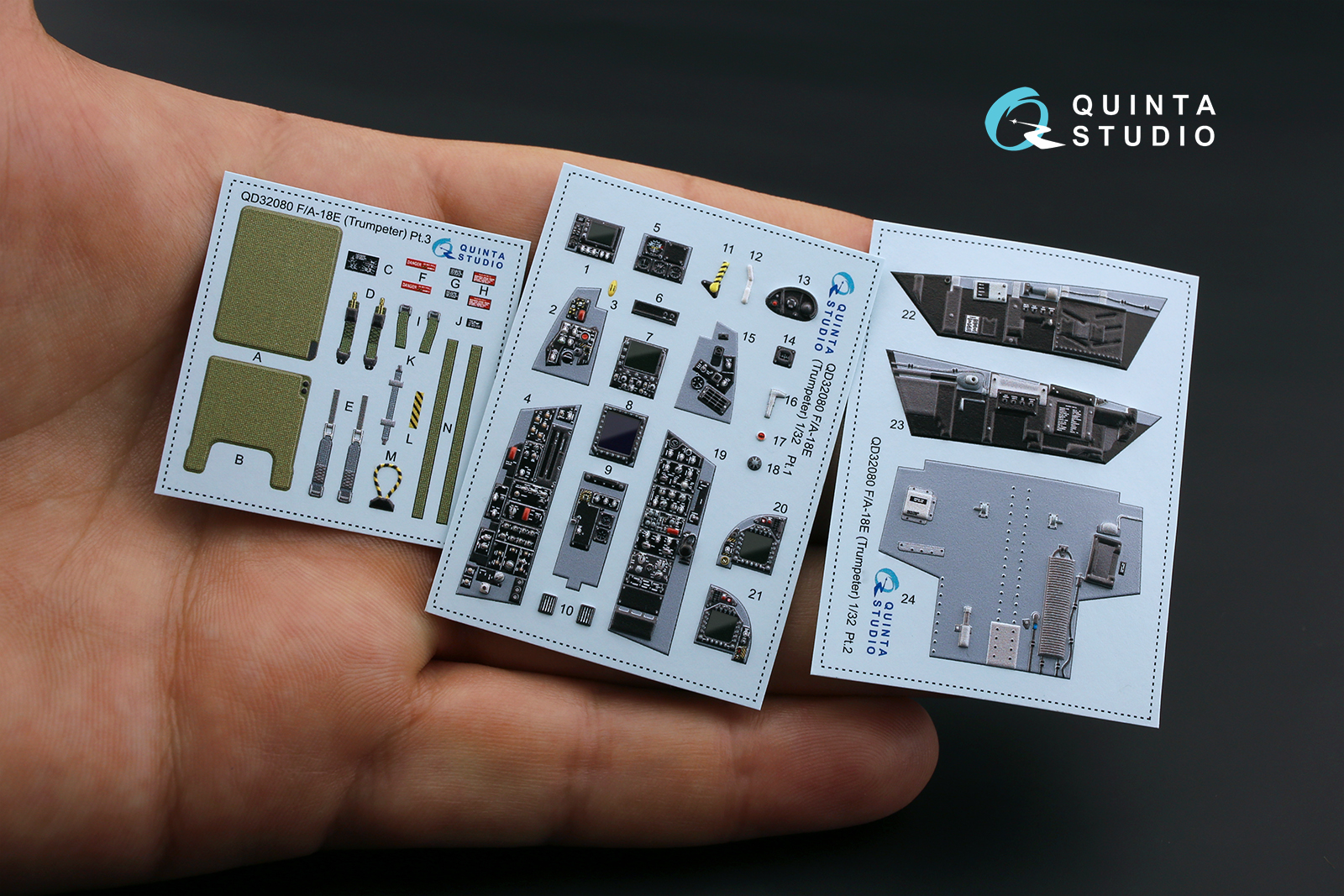 QD32080 3D Декаль интерьера кабины F/A-18E (для модели Trumpeter)