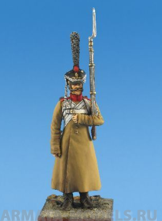 CMOS-54003. Гренадер пехотных полков, Россия 1812-15 гг. 54 мм. Материал - смола. Chronos Miniatures